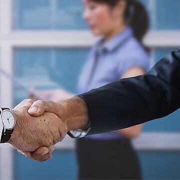 Öffnet die Seite 'Neu im Programm: Expertenwissen Vertrieb – praxisnah und auf den Punkt!'